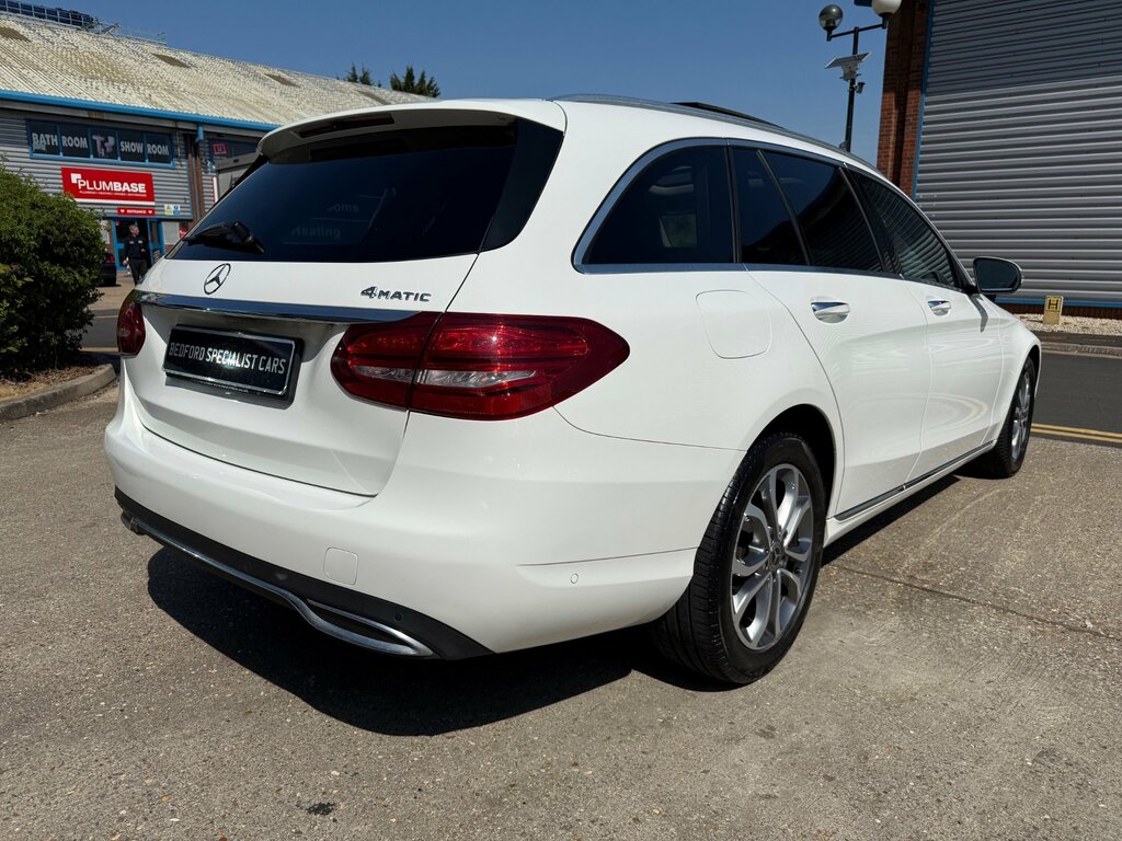 Mercedes-Benz C Class C200 4Matic Sport Premium Plus White #4
