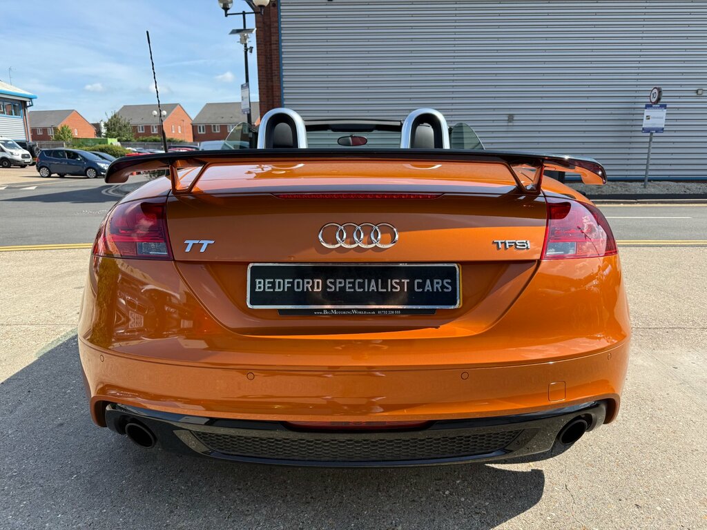 Audi TT 2.0T Fsi Black Edition S Tronic Orange #5