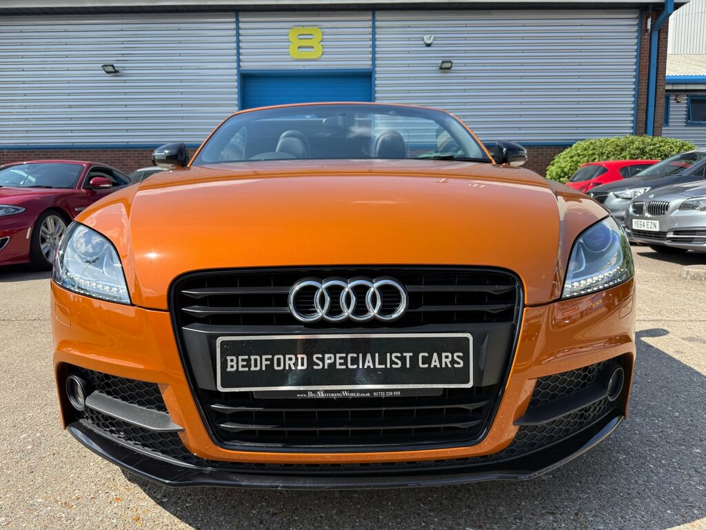Audi TT 2.0T Fsi Black Edition S Tronic Orange #2