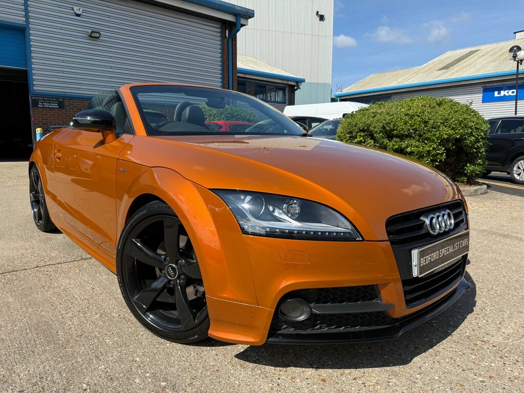 Audi TT 2.0T Fsi Black Edition S Tronic Orange