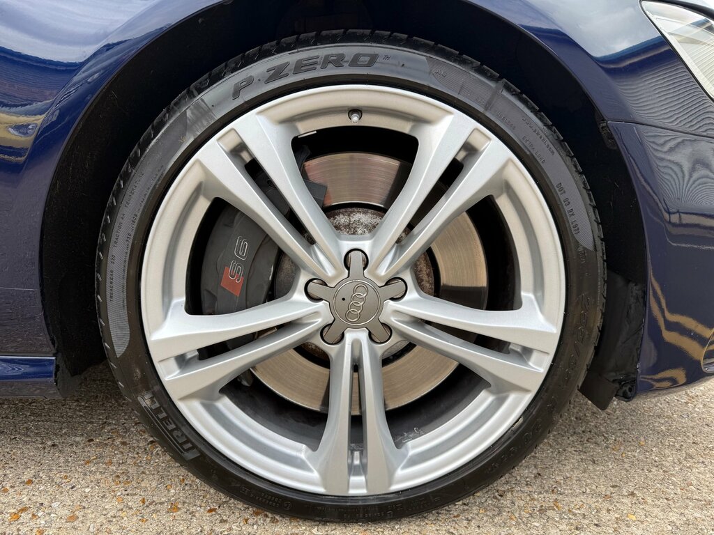 Audi S6 Avant 4.0 Twin Turbo U825 Black #27
