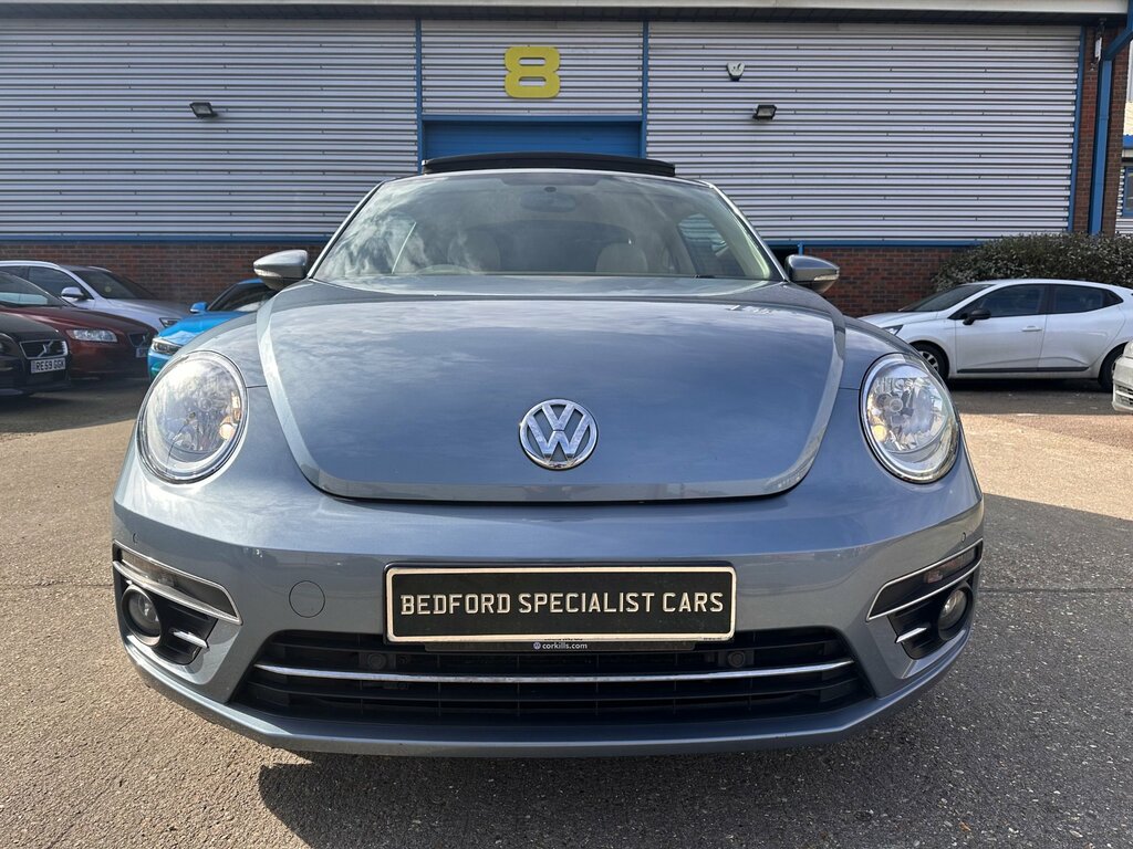 Volkswagen Beetle Design Tsi Bluemotion Technology Dsg 3-Door Blue #2