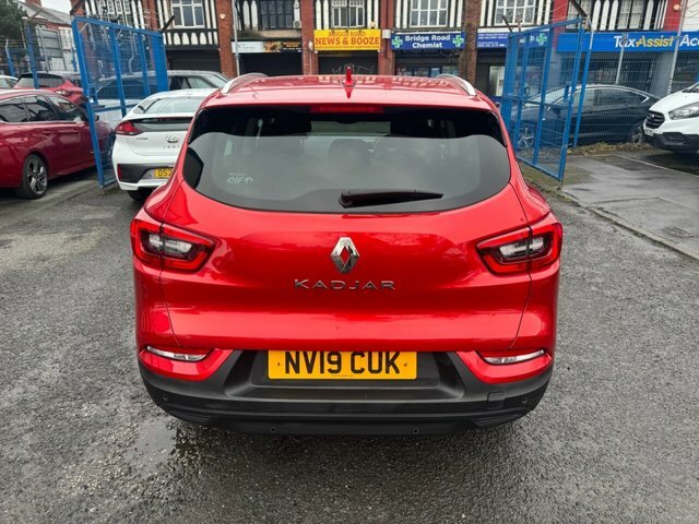 Renault Kadjar 2019 1.3 Tce Iconic Suv Edc Euro 6 Ss NV19CUK Red #4