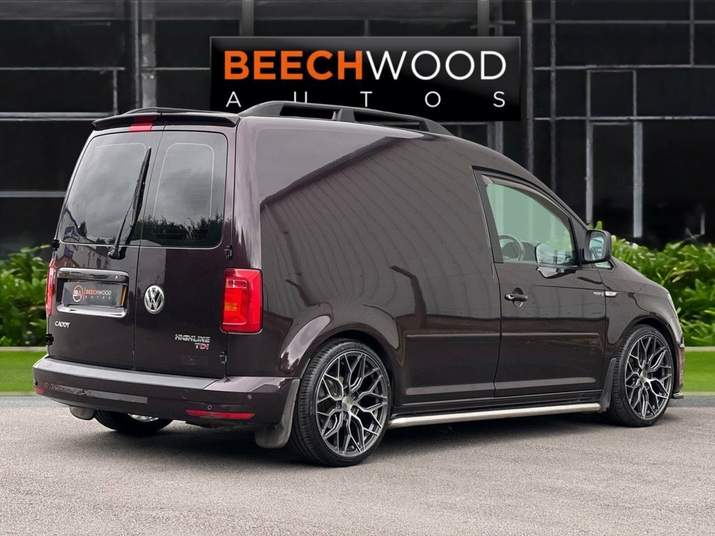 Volkswagen Caddy 2017 2.0 Tdi C20 Bluemotion Tech Highline Panel Va Purple #6