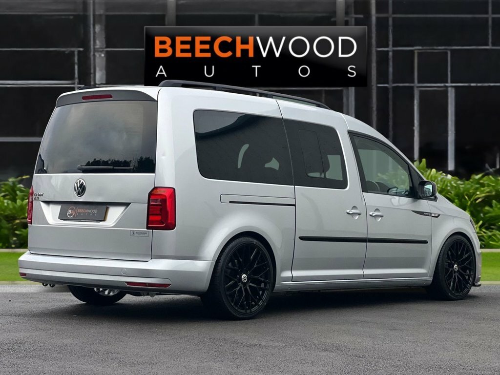 Volkswagen Caddy Maxi Life 2018 2.0 Tdi Bluemotion Tech Mpv Dsg Eu DK18RYD Silver #6