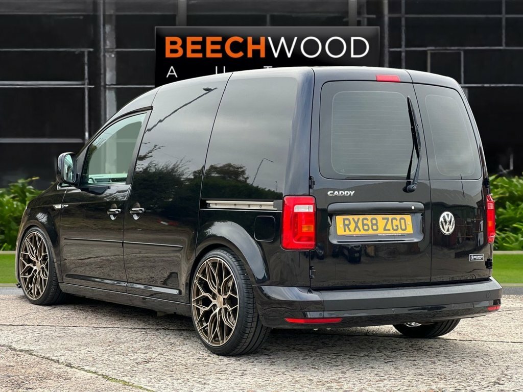 Volkswagen Caddy 2018 2.0 Tdi C20 Bluemotion Tech Highline Panel Va Black #6