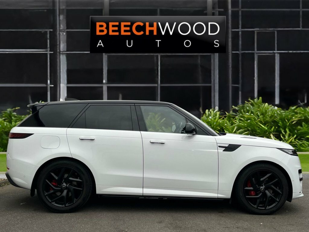 Land Rover Range Rover Sport 2023 3.0 D300 Mhev Dynamic Se Suv BV23LLX White #5