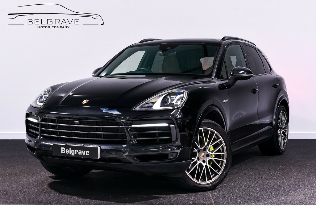 Porsche Cayenne 3.0 V6 E-hybrid 17.9Kwh Platinum Edition Suv P GF72KAJ Black #2