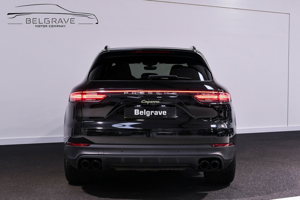 Porsche Cayenne 3.0 V6 E-hybrid 17.9Kwh Platinum Edition Suv P GF72KAJ Black #6