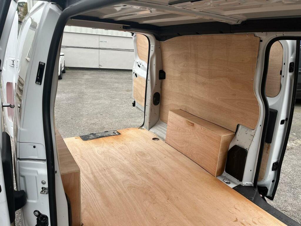 Vauxhall Vivaro 1.5 Turbo D 2900 Dynamic Panel Van 6Dr Manu DY72XGJ White #3