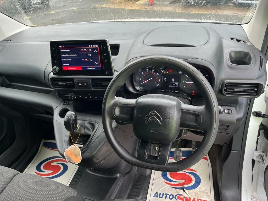 Citroen Berlingo 1.5 Bluehdi 650 Enterprise M Panel Van LD21JRF White #2