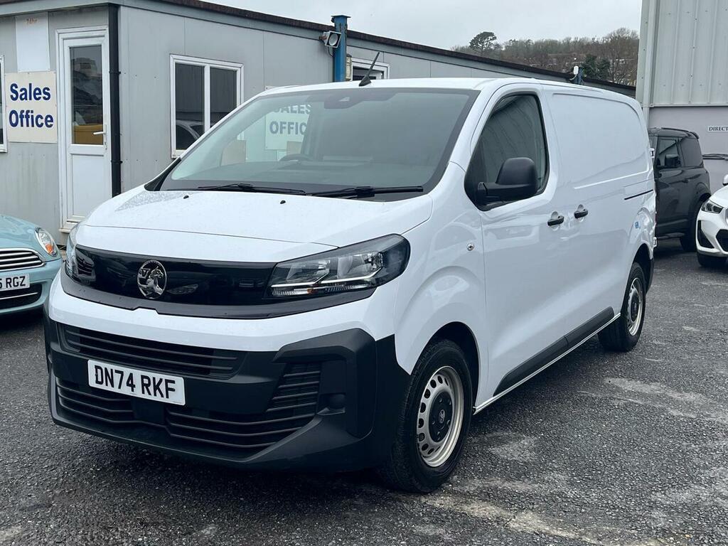 Vauxhall Vivaro Turbo D Prime White