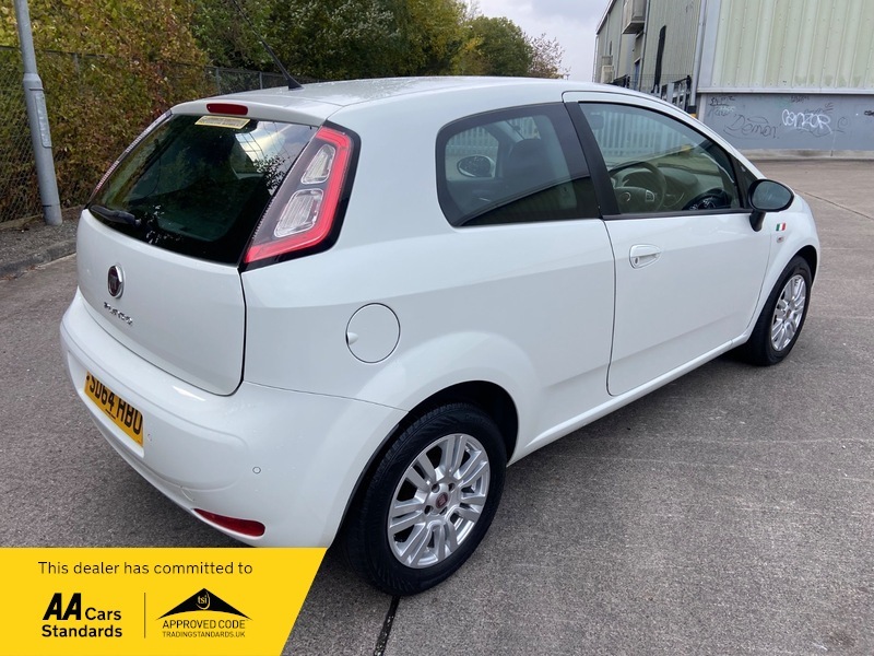 Fiat Punto Easy 1.2 SD64HBU White #4