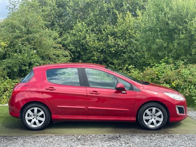 Peugeot 308 1.6 Hdi Active Hatchback Euro 5 KN13CRZ Red #3