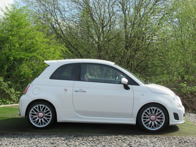 Abarth 595 1.4 T-jet Turismo Hatchback Euro RV65SKD White #3