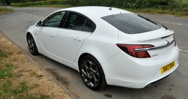 Vauxhall Insignia 1.6 Cdti Sri VX Line Hatchback E White #4