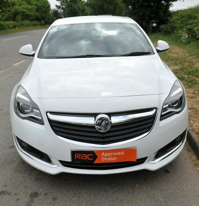 Vauxhall Insignia 1.6 Cdti Sri VX Line Hatchback E White #2