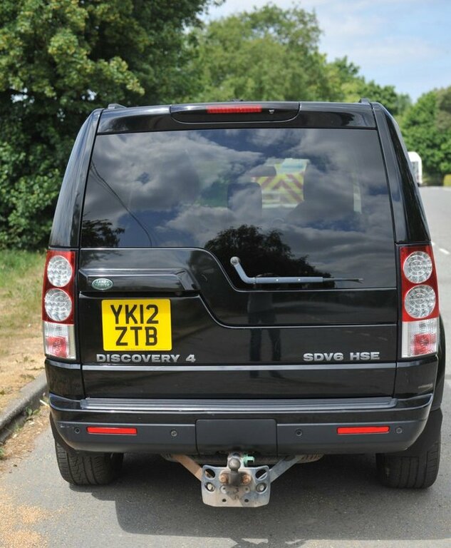 Land Rover Discovery 4 2012 3.0 Sd V6 Hse Suv 4Wd Euro 5 YK12ZTB Black #3