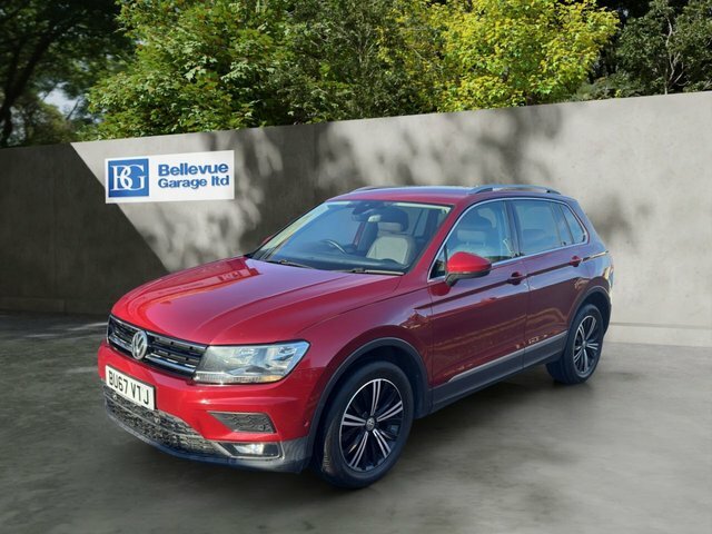 Volkswagen Tiguan 2.0 Tdi Se Navigation Suv 4Motio BU67VTJ Red #4