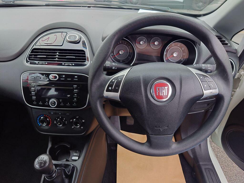 Fiat Punto Evo 1.2 My Life Euro 5 S S White #3
