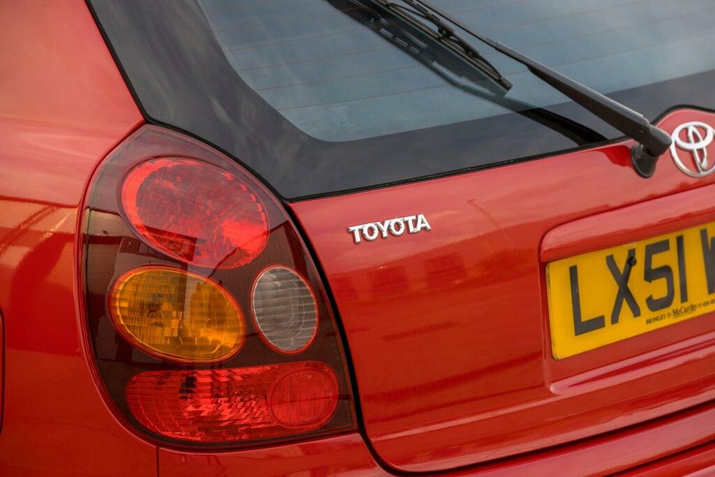 Toyota Corolla 1.6 Sr Red #4