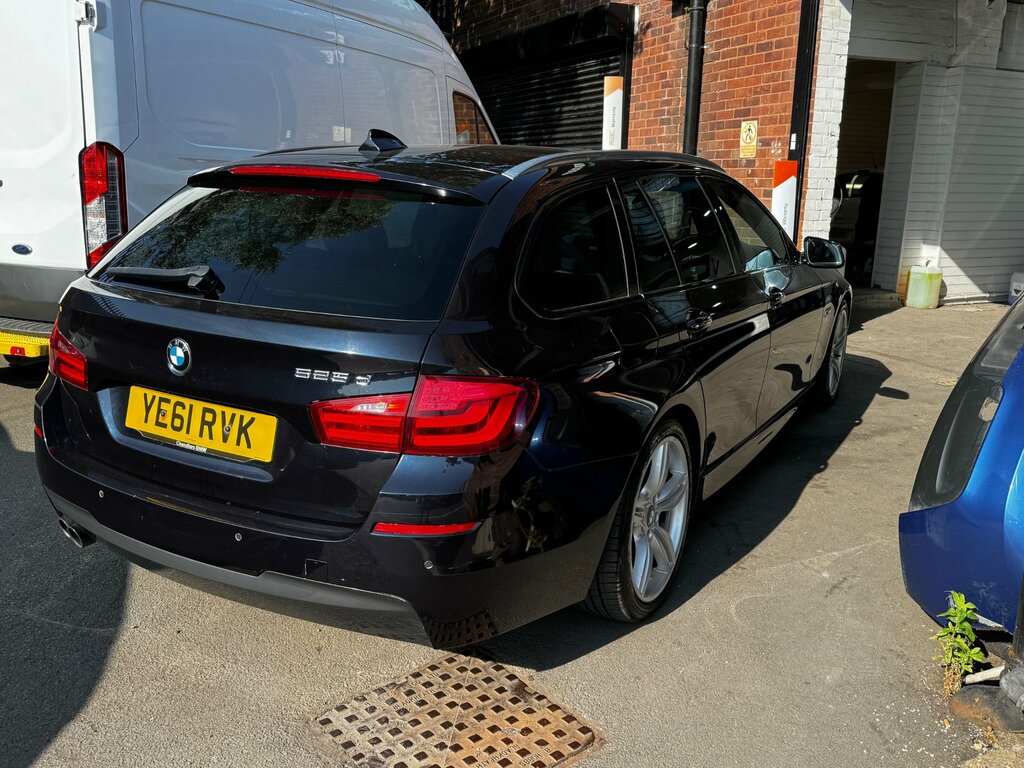 BMW 5 Series 525D 218 M Sport Step YE61RVK Black #4