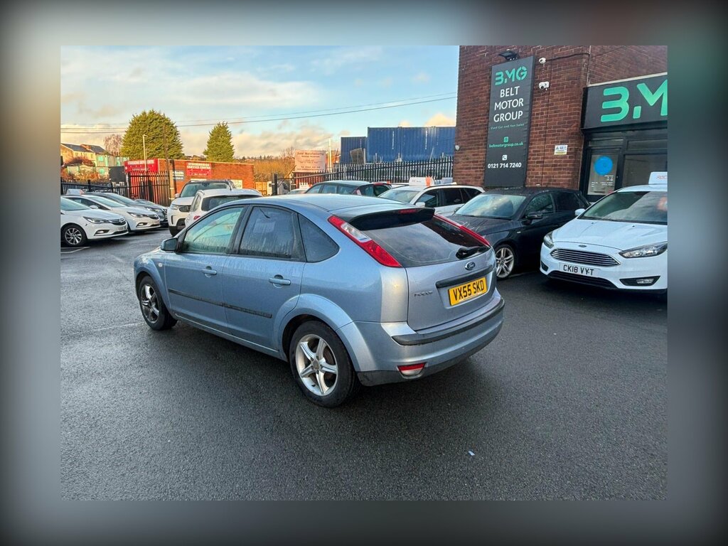 Ford Focus 1.6 Zetec Climate Hatchback 161 Blue #2