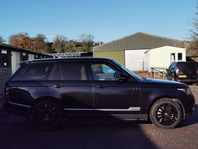 Land Rover Range Rover Sd V8 Vogue Suv LR14LKM Black #3