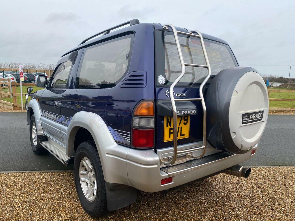 Toyota Land Cruiser 4.75V8 VX Active Silver #5
