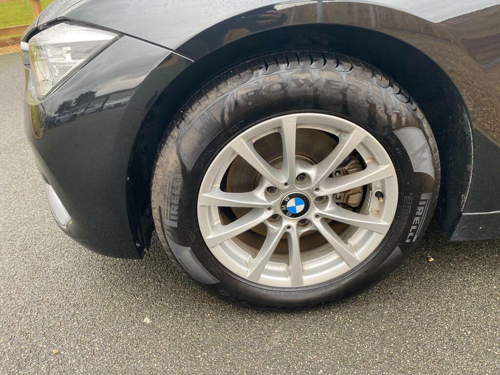 BMW 3 Series 2.0 320D Se AU17EPL Black #4
