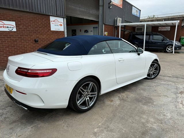 Mercedes-Benz E Class 2.0 E220d Amg Line Cabriolet G-tronic FP18TKE White #4
