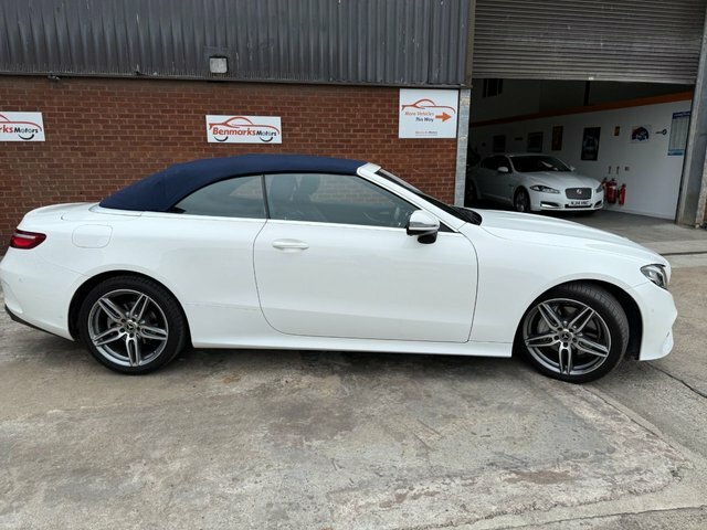 Mercedes-Benz E Class 2.0 E220d Amg Line Cabriolet G-tronic FP18TKE White #3