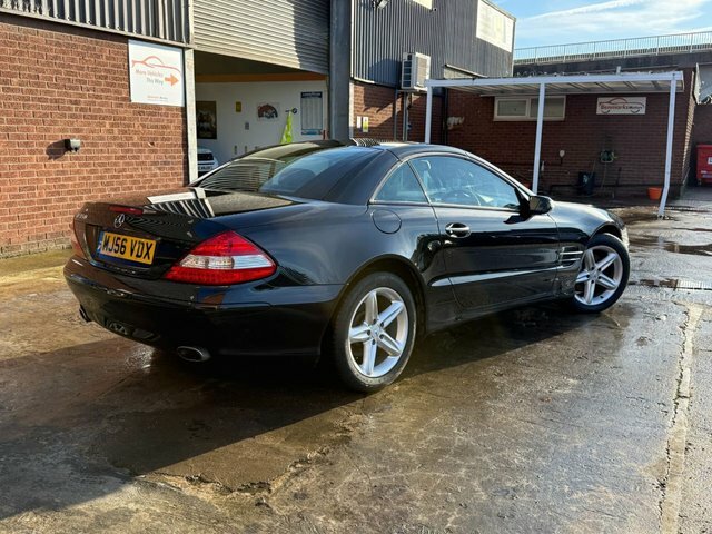 Mercedes-Benz SL Class 3.5 Sl350 Convertible 7G-tronic 246 G Black #3