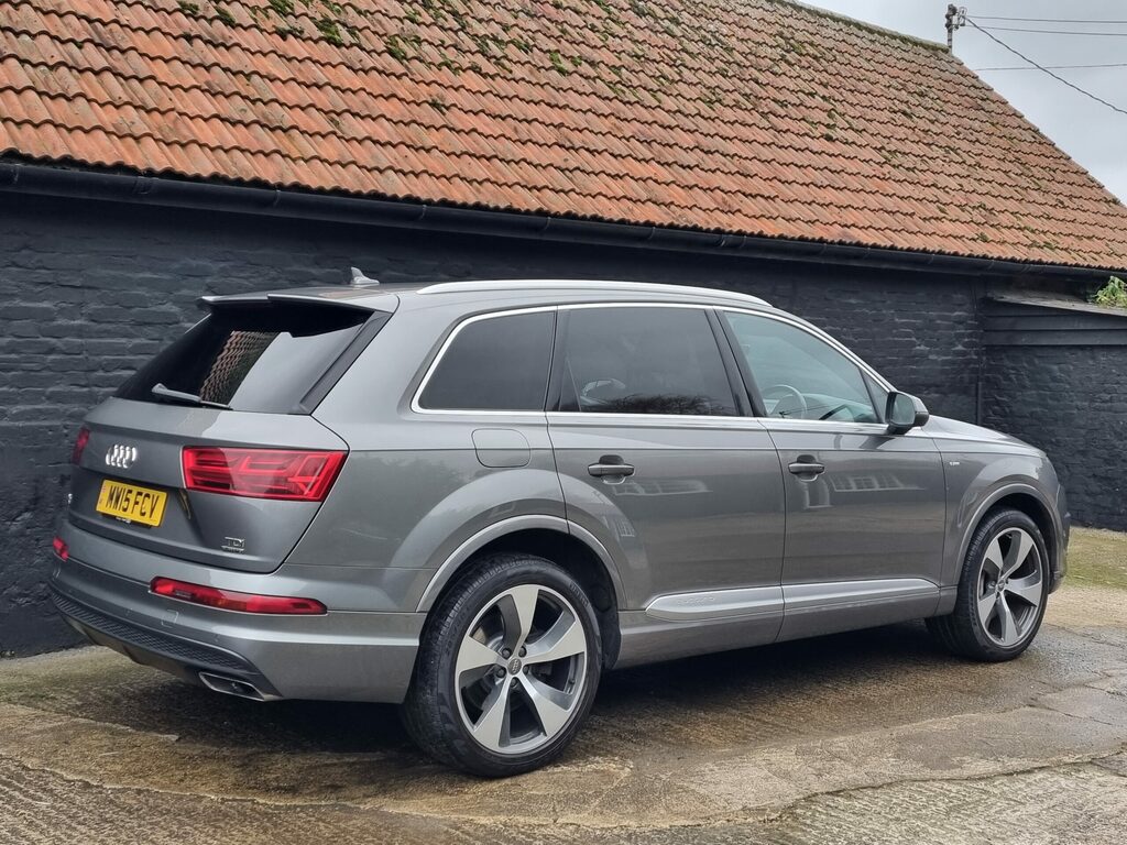 Audi Q7 3.0 Tdi V6 S Line Tiptronic Quattro Euro 6 S S 5 MW15FCV Grey #4
