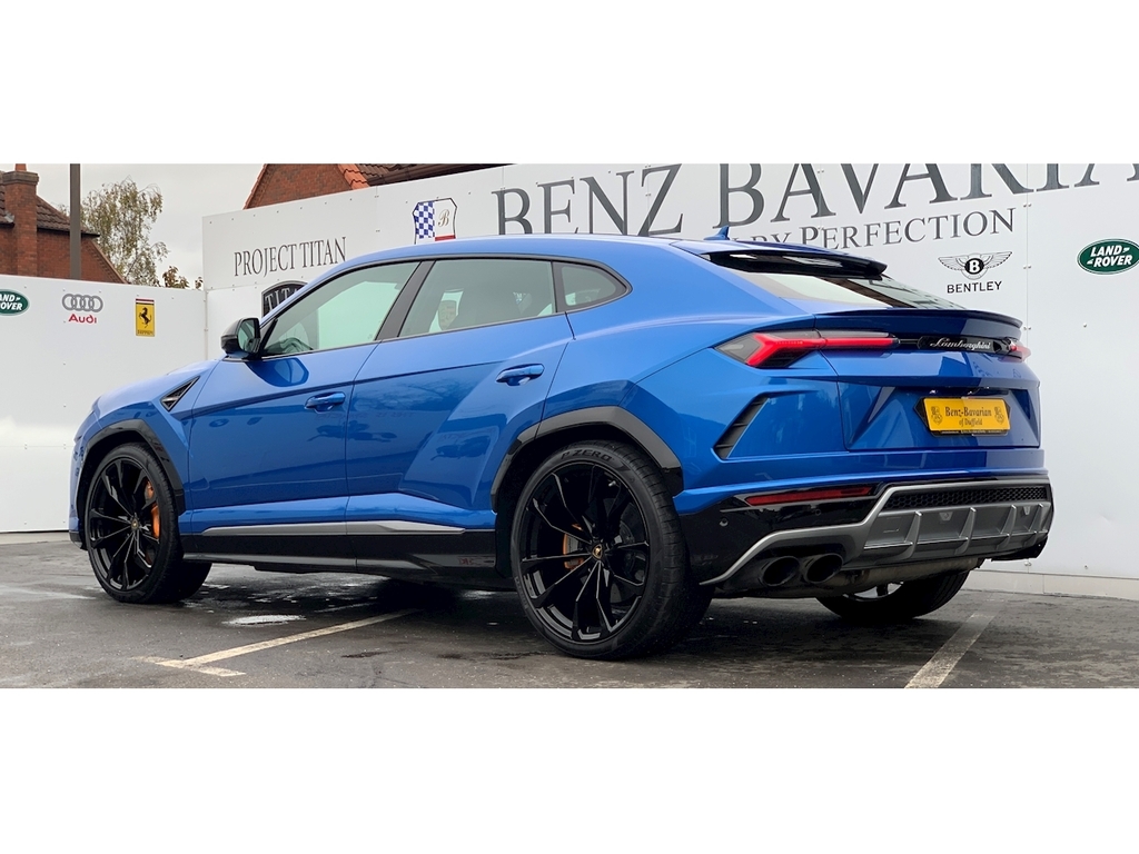 Lamborghini Urus Limited Edition White #27