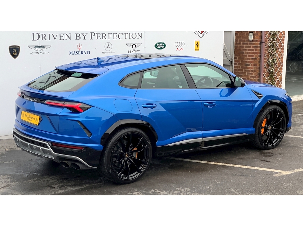 Lamborghini Urus Limited Edition White #23