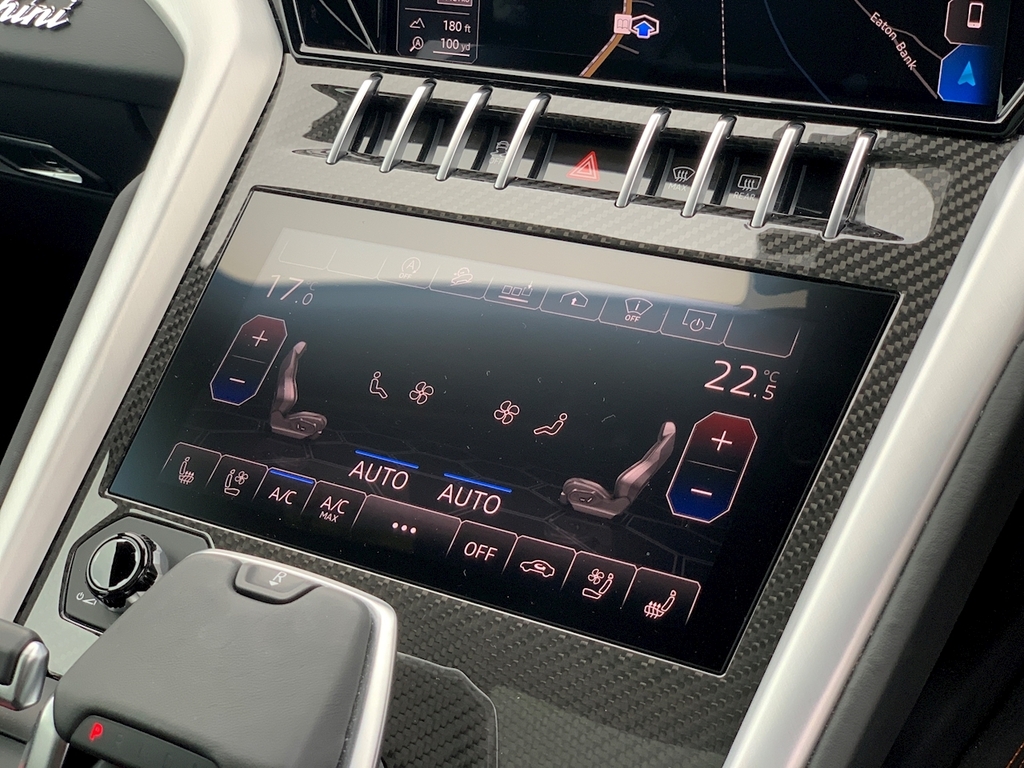 Lamborghini Urus Limited Edition White #53