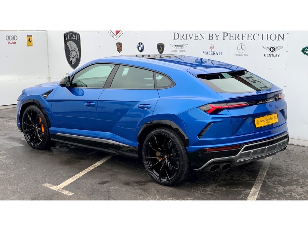 Lamborghini Urus Limited Edition White #28