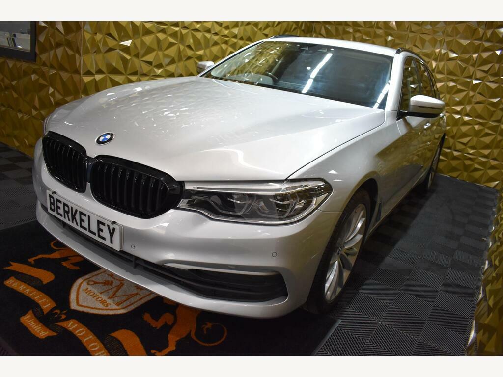 BMW 5 Series 2.0 520D Se Touring Euro 6 S S YJ67XSR Silver #3