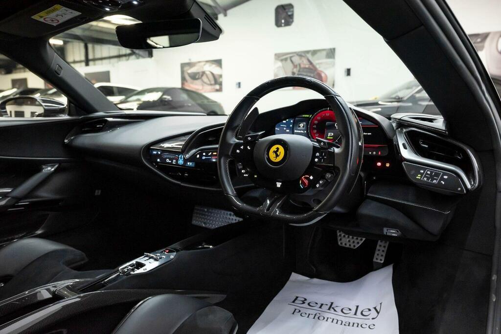 Ferrari Sf90 Stradale Coupe 4.0T V8 7.9Kwh F1 Dct 4Wd Euro 6 Ss Black #3