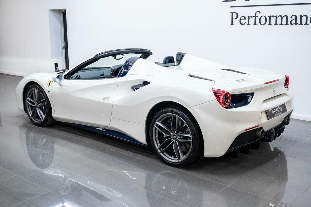 Ferrari 488 Convertible 3.9T V8 Spider F1 Dct Euro 6 Ss White #4