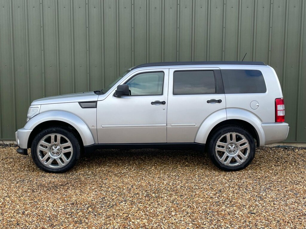 Dodge Nitro 3.7 V6 Sxt Silver #5
