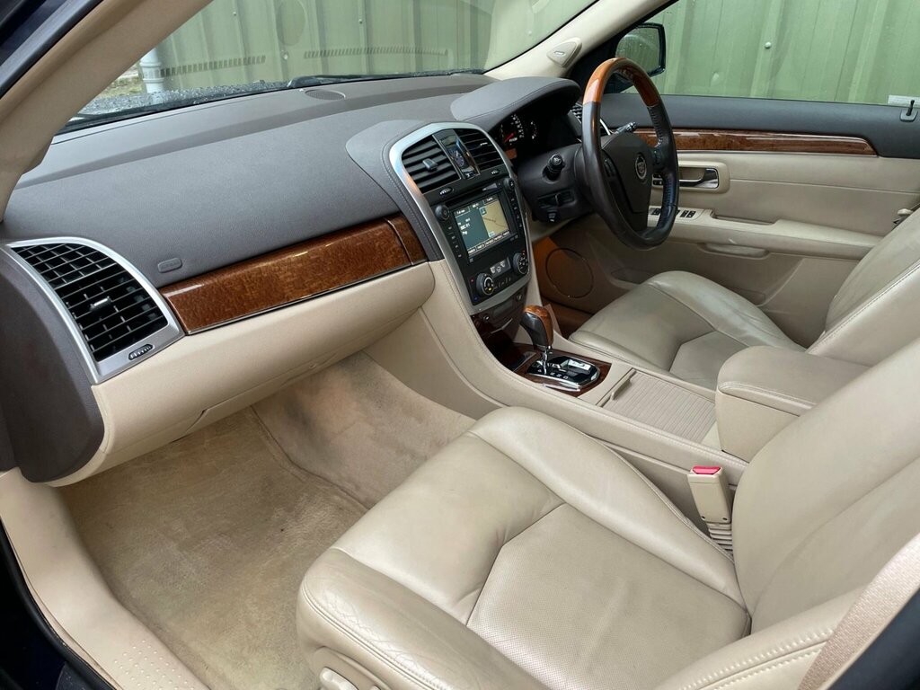 Cadillac SRX V8 Sport Luxury Grey #7