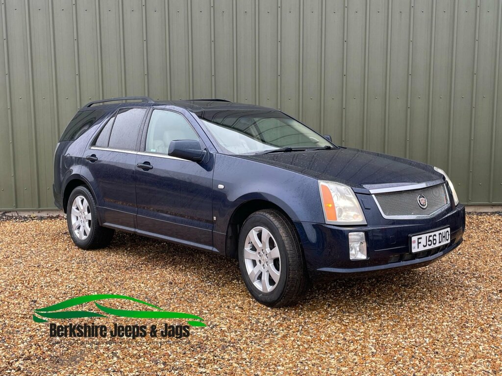 Cadillac SRX V8 Sport Luxury Grey #1