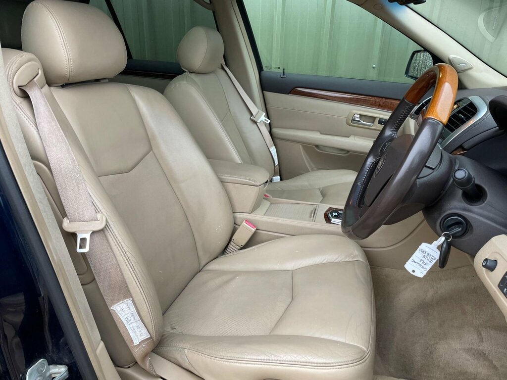 Cadillac SRX V8 Sport Luxury Grey #10