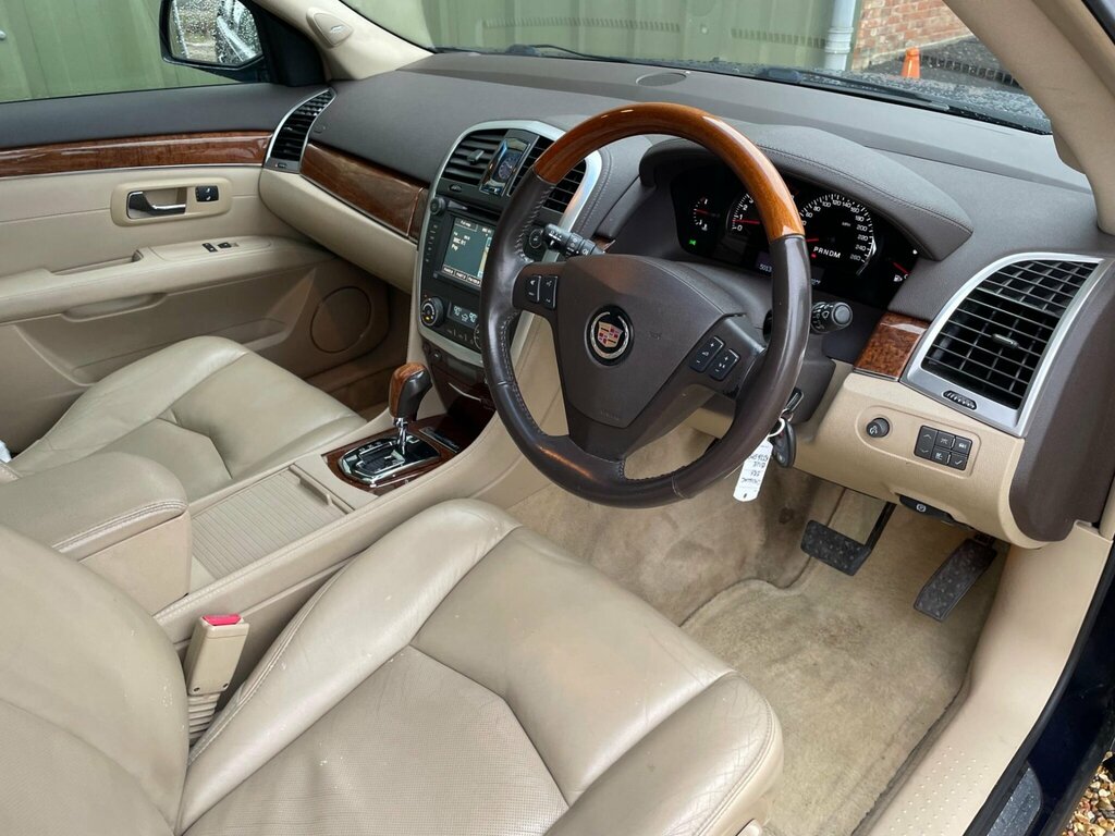 Cadillac SRX V8 Sport Luxury Grey #9