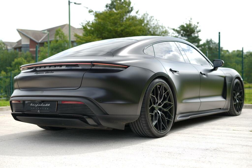Porsche Taycan Performance Plus 93.4Kwh Turbo 4Wd Black #4