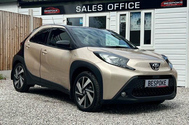 Toyota Aygo X 1.0 Vvt-i Edge Hatchback X-shift Euro 6 OY74EFZ Beige #4