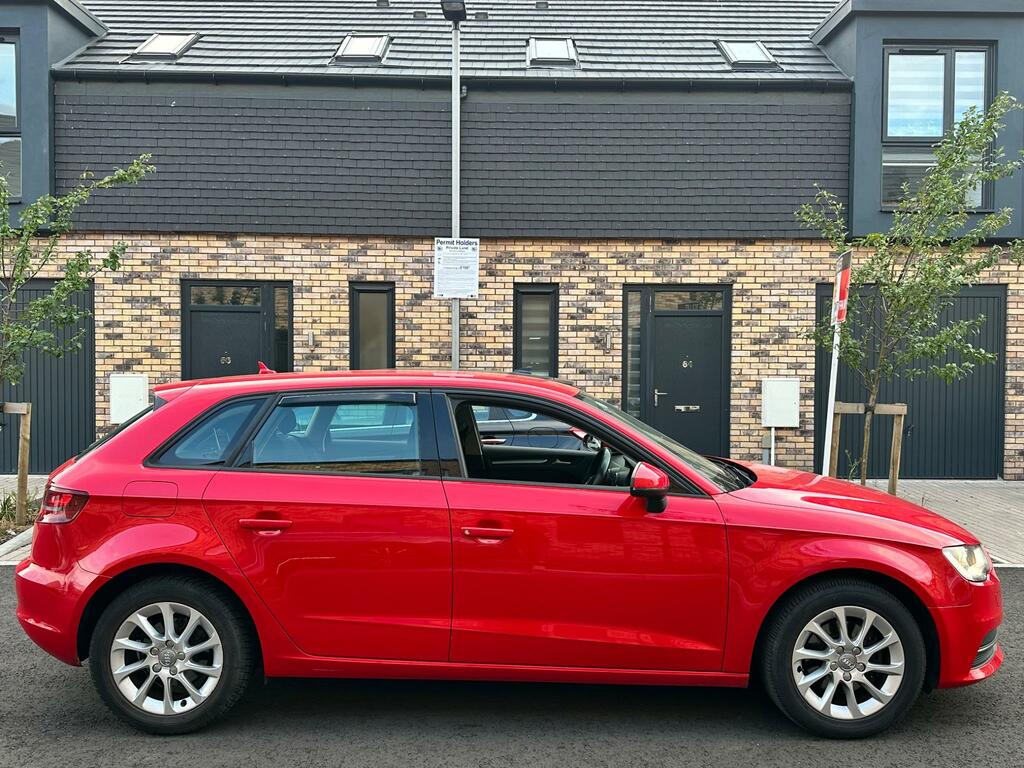 Audi A3 1.6 Tdi Se Sportback Euro 6 Ss YG64ULU Red #4