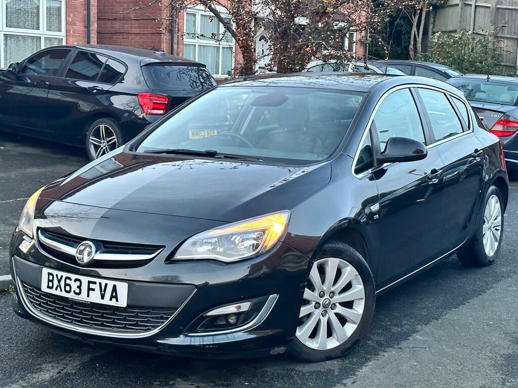 Vauxhall Astra 1.6 16V Se Euro 5 BX63FVA Black #4